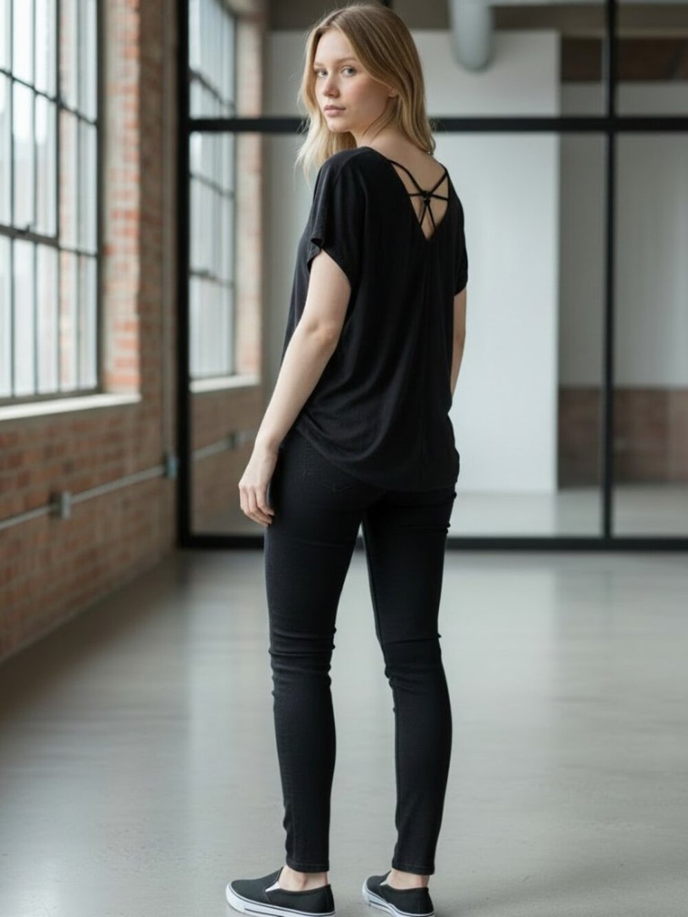 Papermoon‎ Criss-Cross Open Back V-Neck Short Sleeve Top